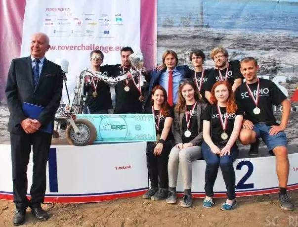 Robot Scorpio 4 wygrywa zawody 