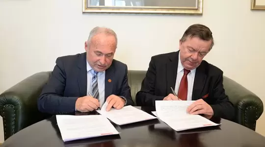 UPWr rozpoczyna współpracę z Santander Universidades 