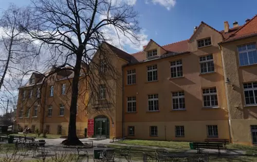 Wrocławska Wyższa Szkoła Informatyki Stosowanej „Horyzont 