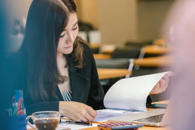 Gdzie zdobywać wiedzę praktyczną, a nie tylko teorię?