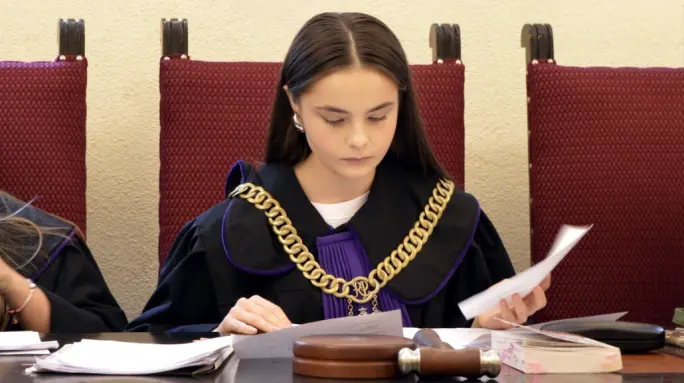 Prawo &ndash; prestiż, odpowiedzialność i szerokie perspektywy