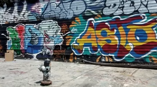 Walka z nielegalnym graffiti we Wrocławiu 